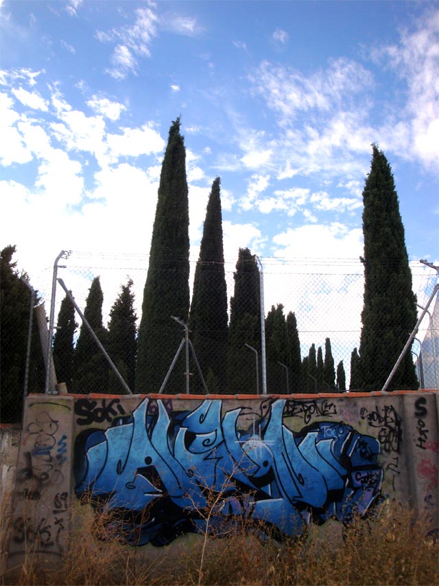 #graffiti #streetart cementerio
